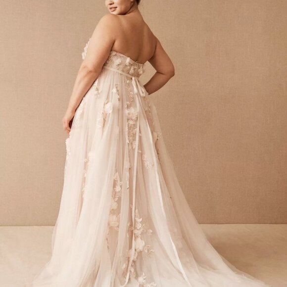 BHLDN / Anthropologie - Wtoo by Watters “Tippi” Wedding Gown in Blush - Picture 3 of 4